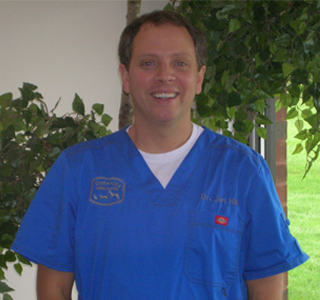 Greenwood Veterinarian Dr. James Hill
